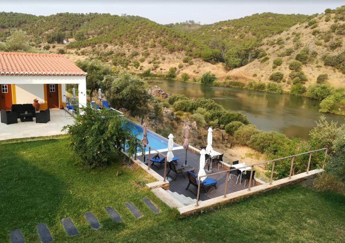 Quinta Do Vau Guest House Mertola Luaran gambar